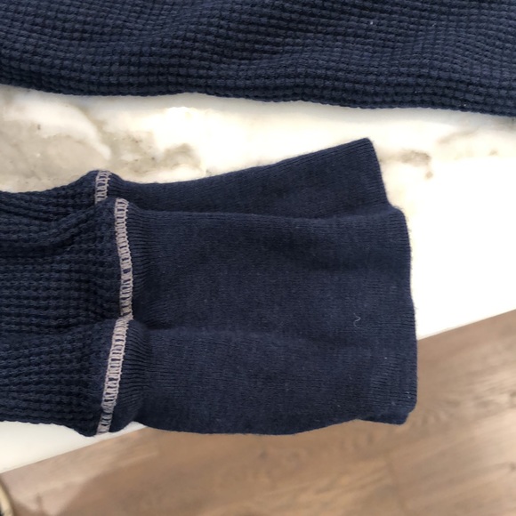 Navy splendid waffle weave. Size medium 3/4 sleeve - Picture 9 of 11